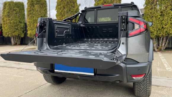 Benne du Dacia Duster pick-up : 1,65 m de long