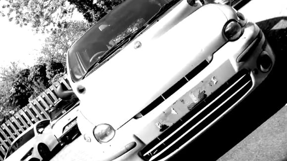 Le Fiat Multipla apparaît dans le premier trailer de Clutch