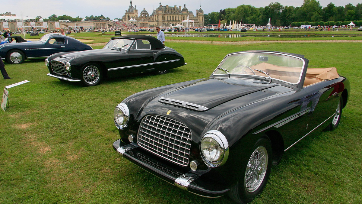 Concours d’élégance : l’histoire chic (et surprenante) de ces défilés automobiles