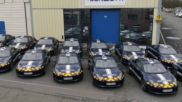 Le carrossier Durisotti, en charge notamment de préparer des Alpine A110 pour la gendarmerie, a été placé en liquidation judiciaire.
