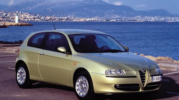Alfa Romeo 147, berline compacte emblématique
