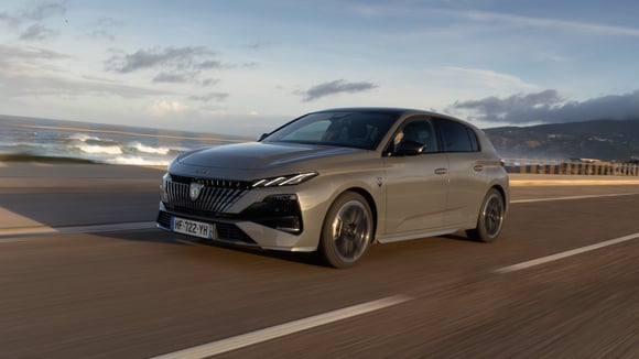 La Peugeot 308 restylée ne suffit pas à stopper la baisse des immatriculations