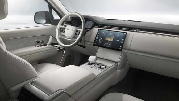 Range Rover, Defender et Discovery privilégient le multi-énergie, Jaguar reste 100% électrique