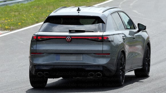 Les quatre sorties d’échappement du Volkswagen T-Roc R