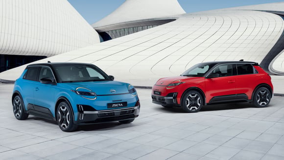 La Nissan Micra, une citadine électrique, est mentionnée comme proche de la Renault 5.