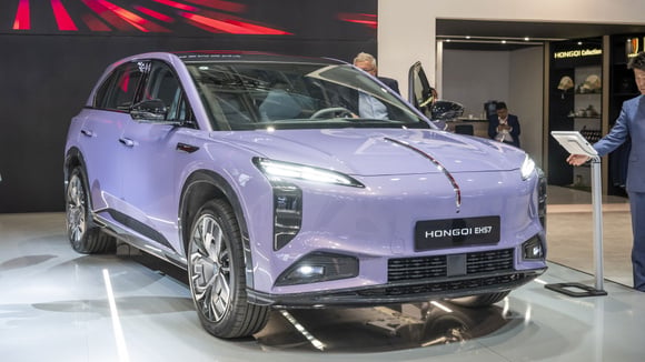 Le SUV électrique Hongqi EHS7 proposé en précommande à 53 999 €