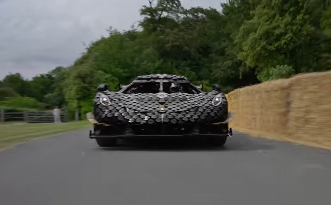 La Koenigsegg en LEGO a nécessité 9 400 heures de montage