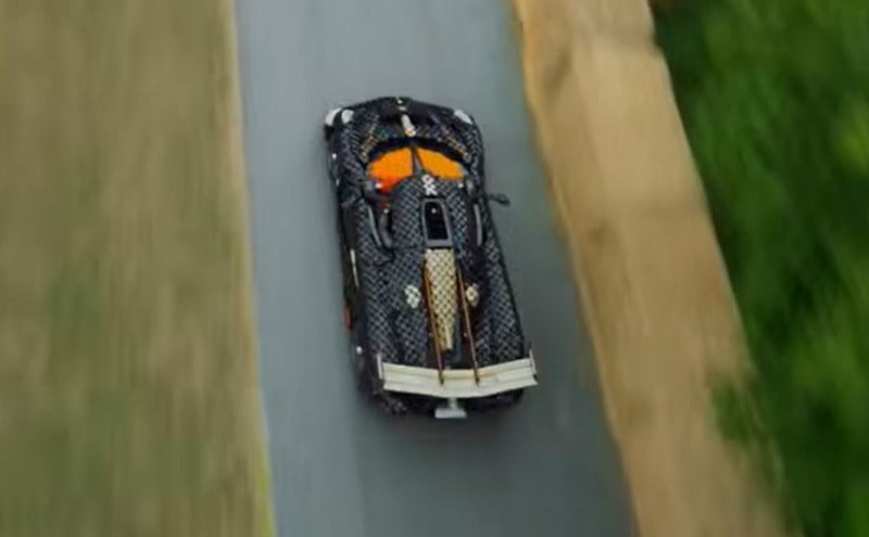 La Koenigsegg en LEGO compte 327 906 pièces