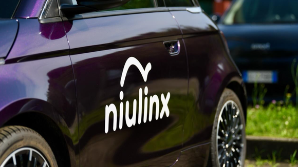 Une Fiat 500e utilisée comme base pour le projet Niulinx
