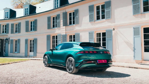Denza Z9 GT, break électrique très puissant