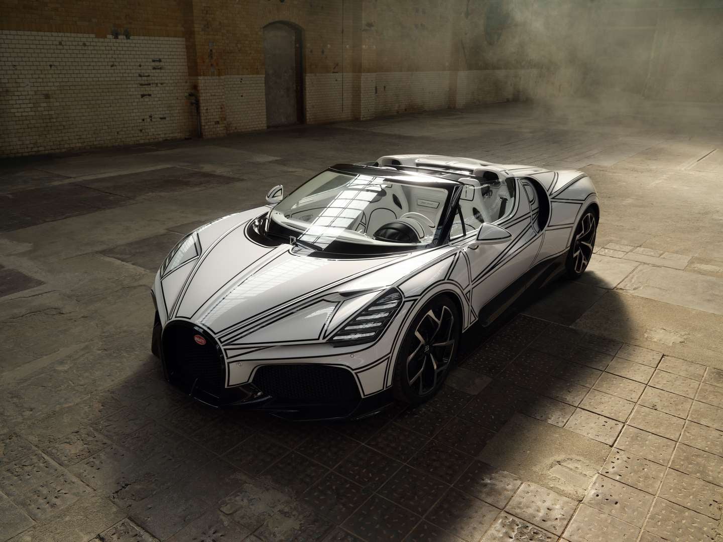 Bugatti Mistral Blanc Éternel