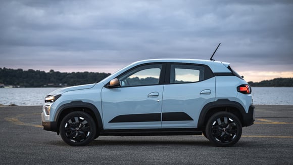 Dacia ne propose que la Spring en 100 % électrique