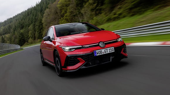 La Volkswagen Golf GTI Edition 50 a établi un record au Nürburgring