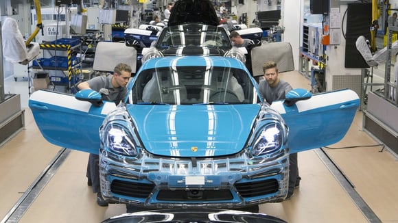 Les mesures de redressement chez Porsche toucheraient des postes des chaînes d’assemblage jusqu’aux fonctions de direction