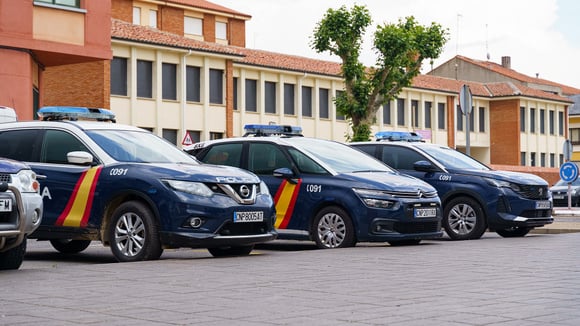 La Guardia Civil peut verbaliser le jet de mégots, y compris via vidéo-surveillance