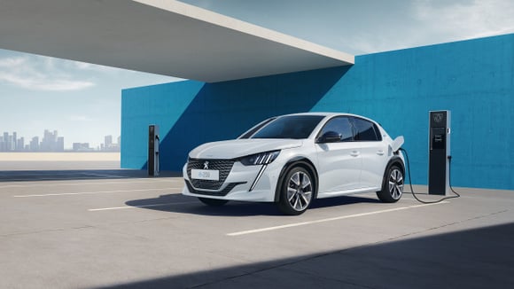 Peugeot e-208 : deux niveaux de puissance