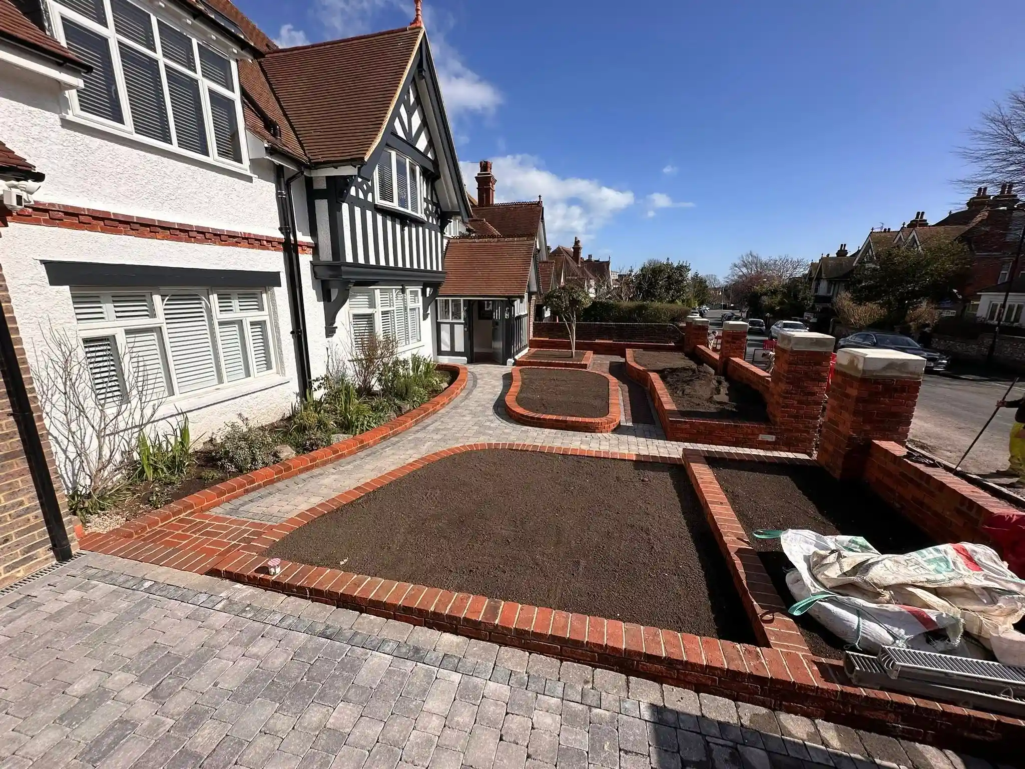 Before and after of a resin driveway transformation