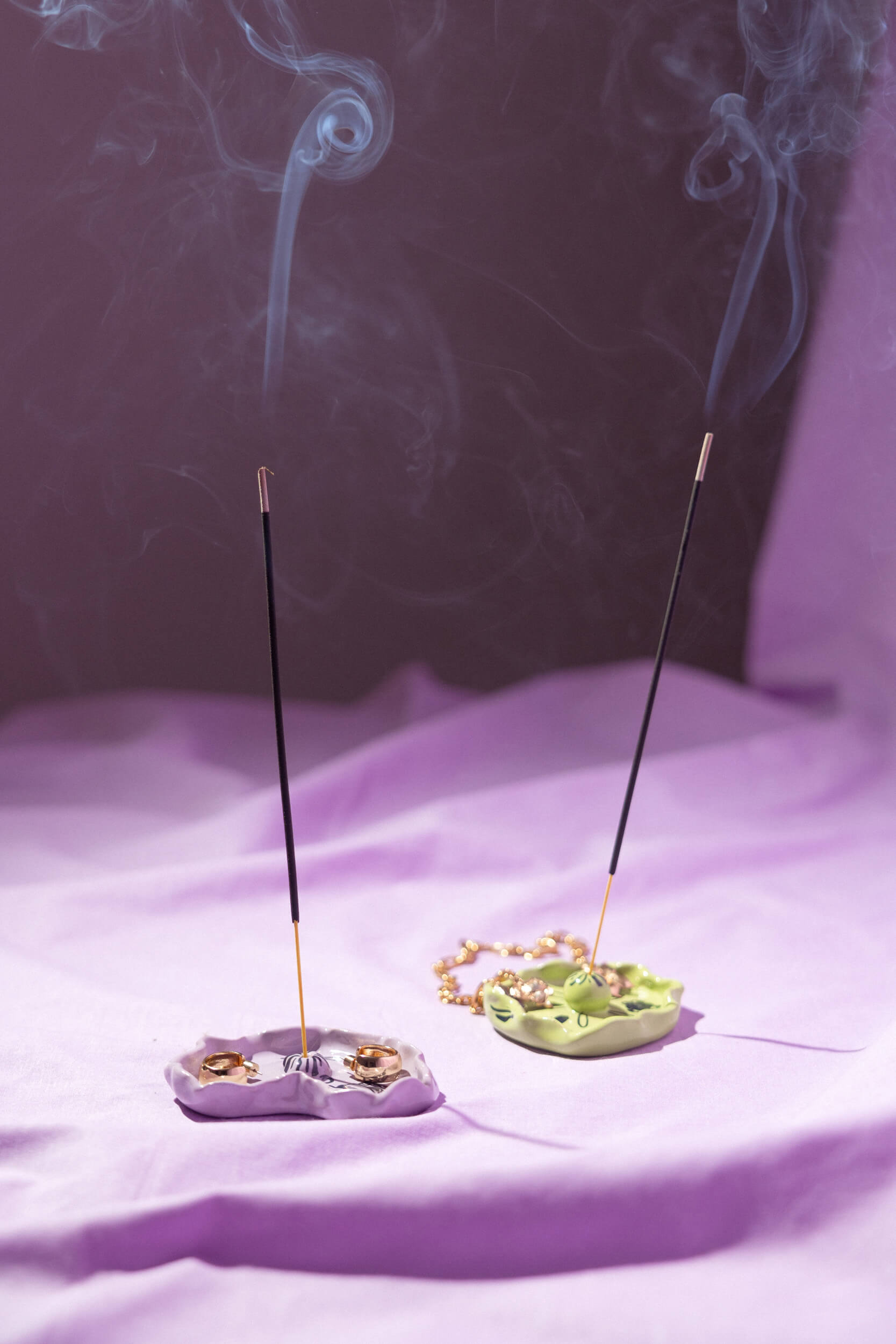 Green aroma stick holder