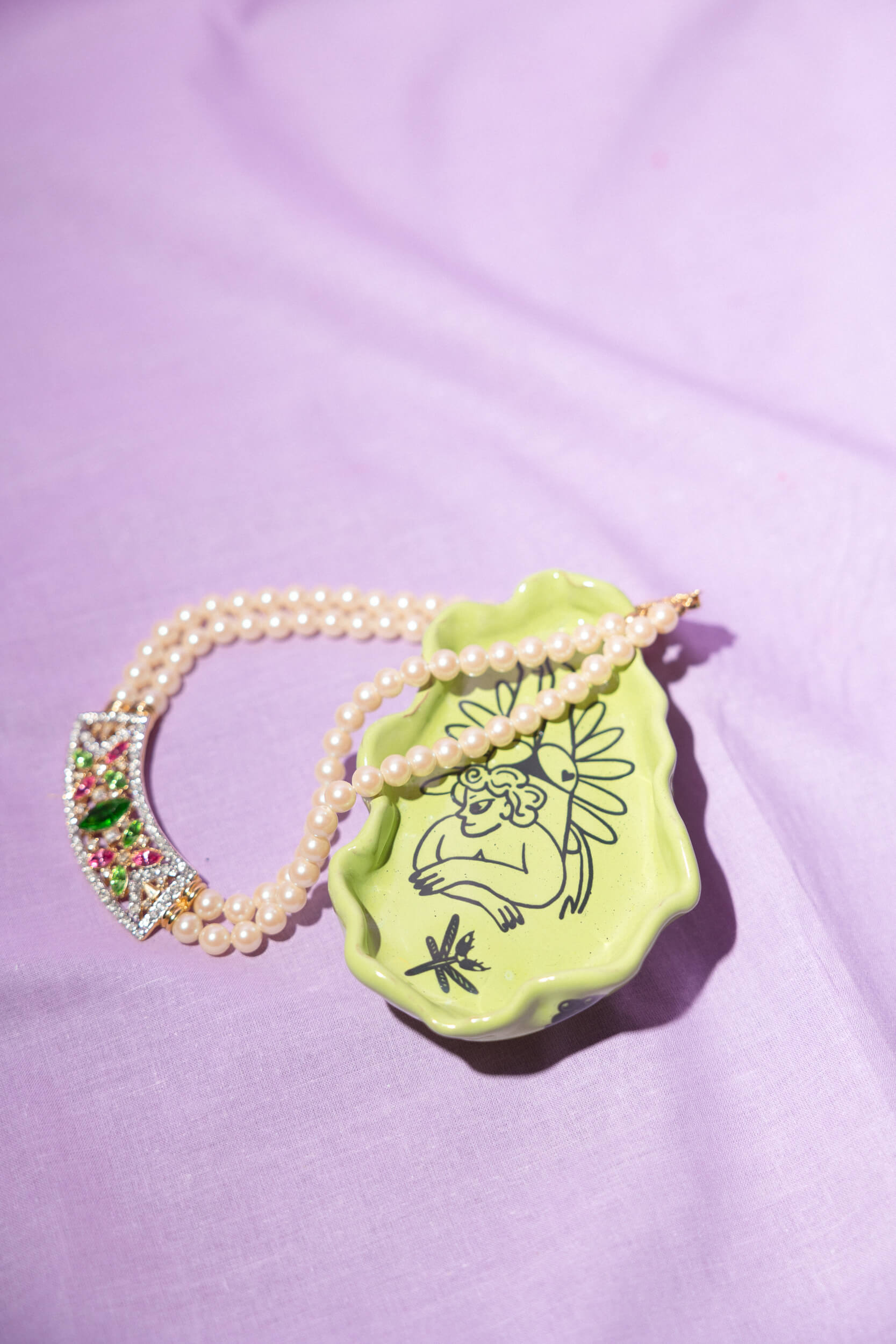 Narcissus green  plate