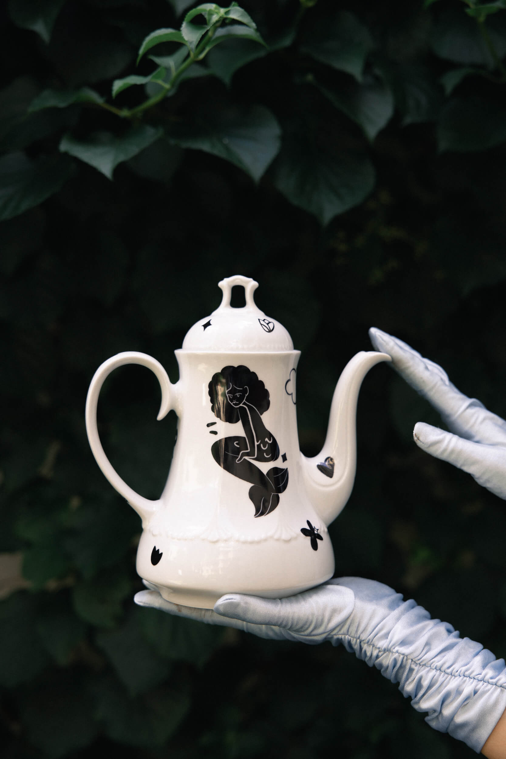 Mermaid teapot