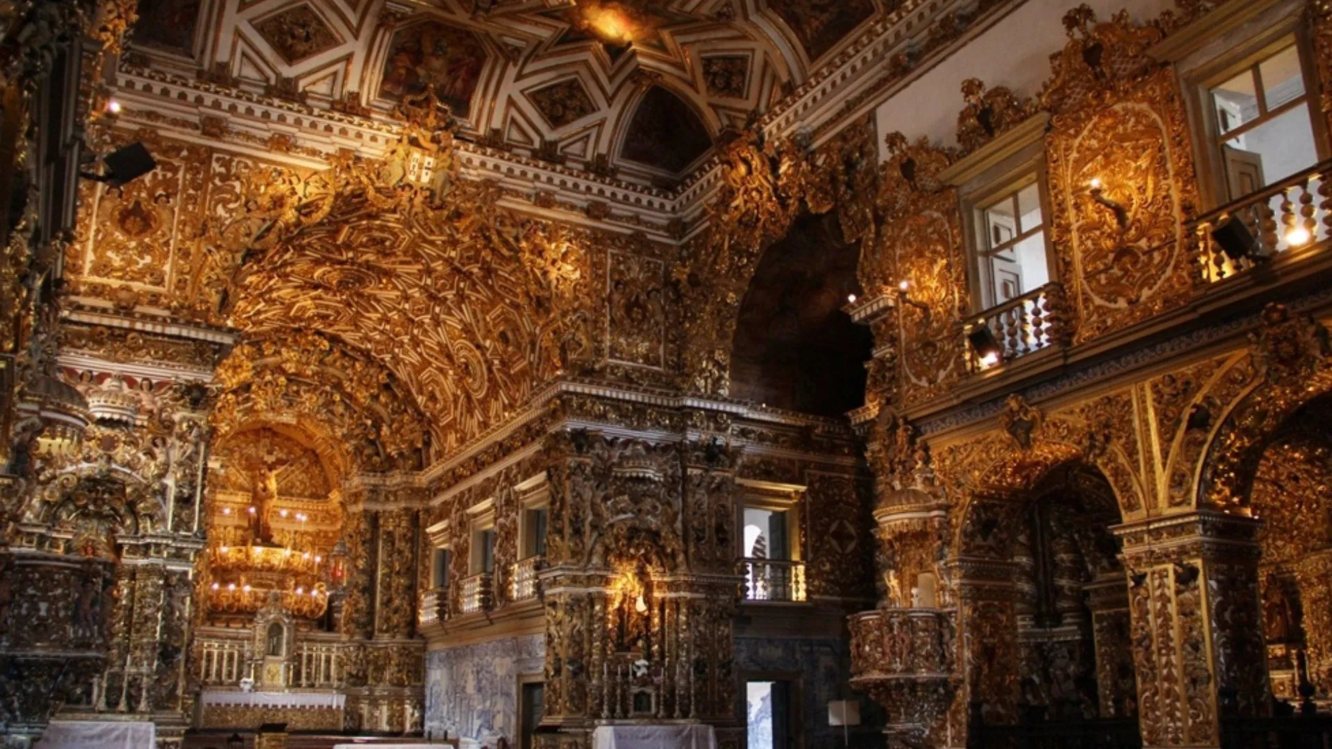 Igreja de São Francisco de Assis antes do teto desabar