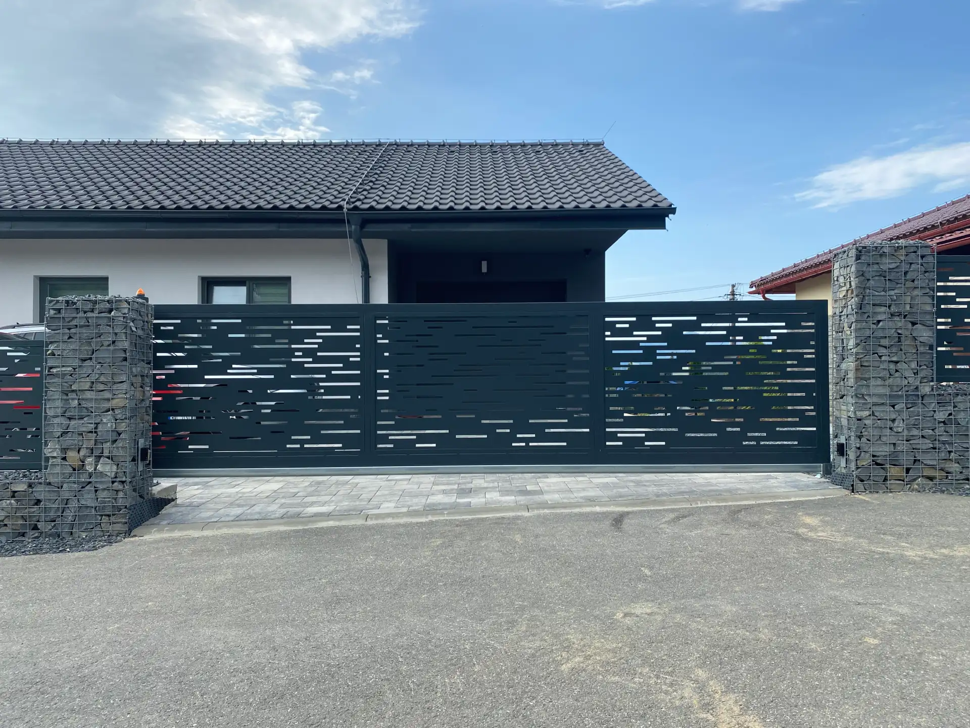 Naše realizace vjezdové brány