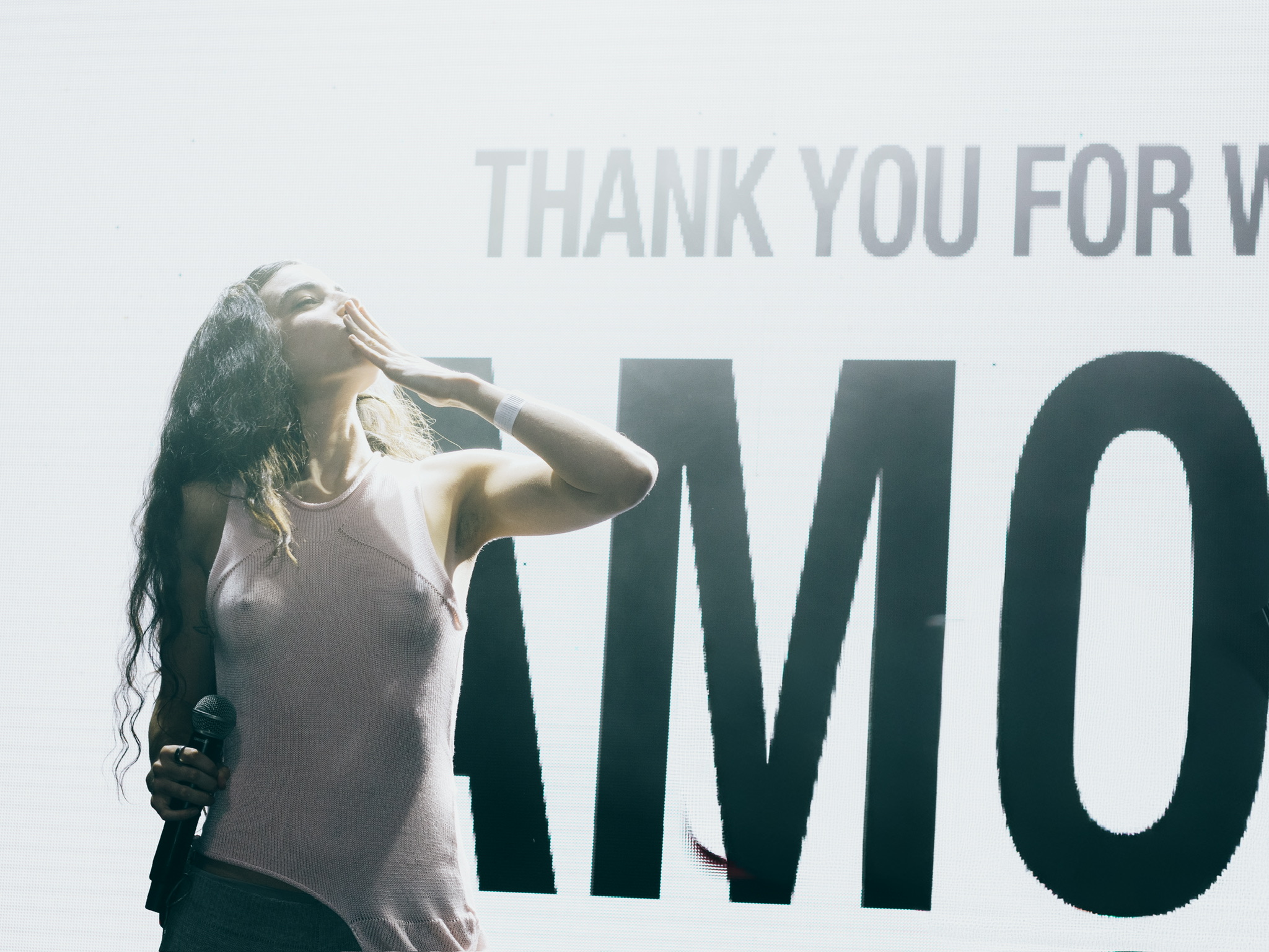 AMORE: Una reconquista onírica en la Ciudad de México