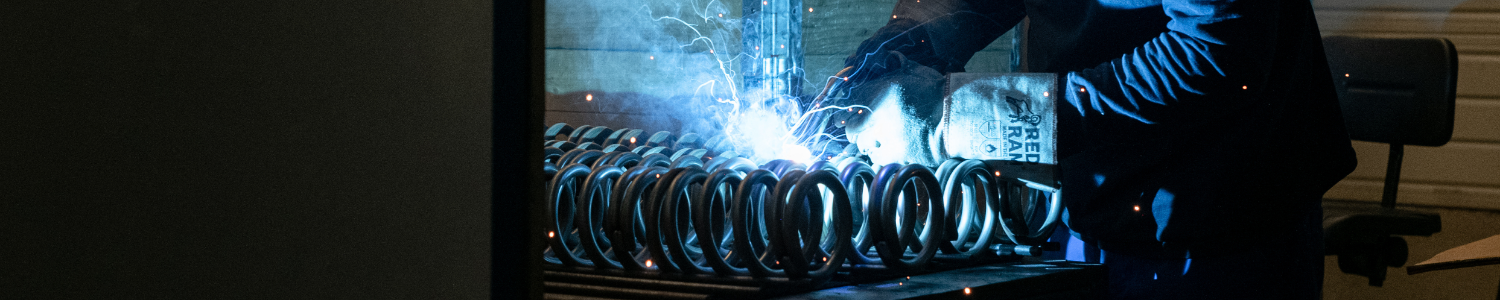 Stalen drukveer op maat