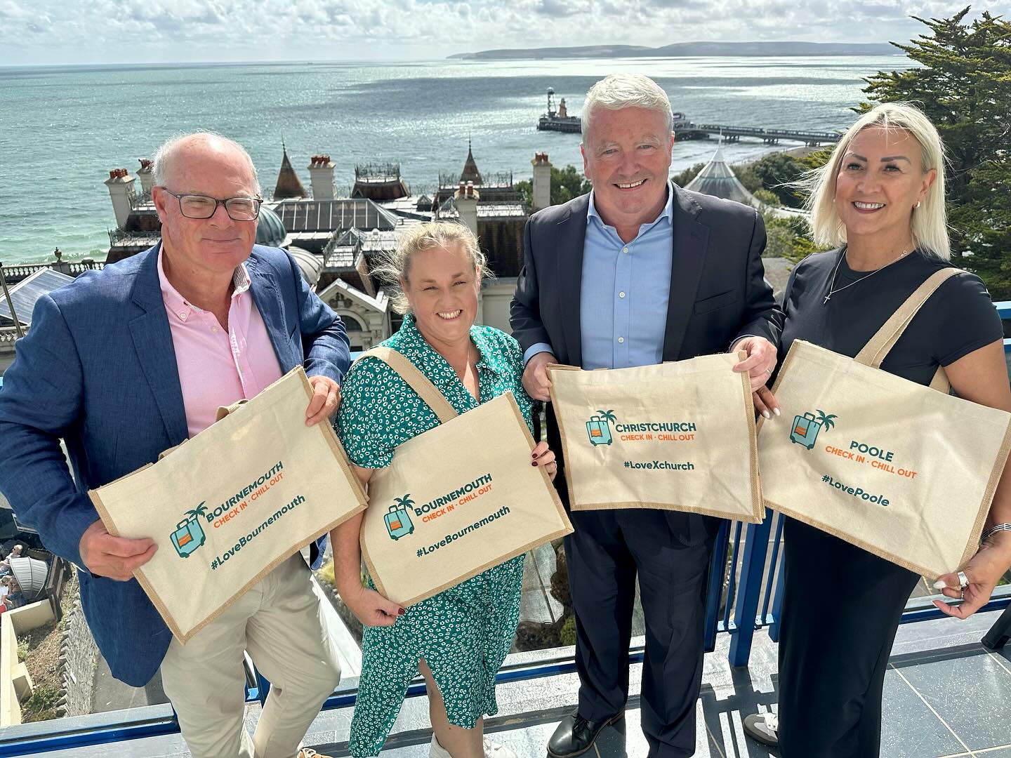 Hoteliers Turn The Tables
