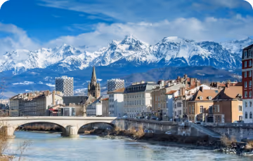 buy with a real estate hunter in Grenoble