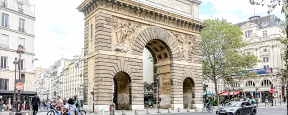 Porte-Saint-Martin district