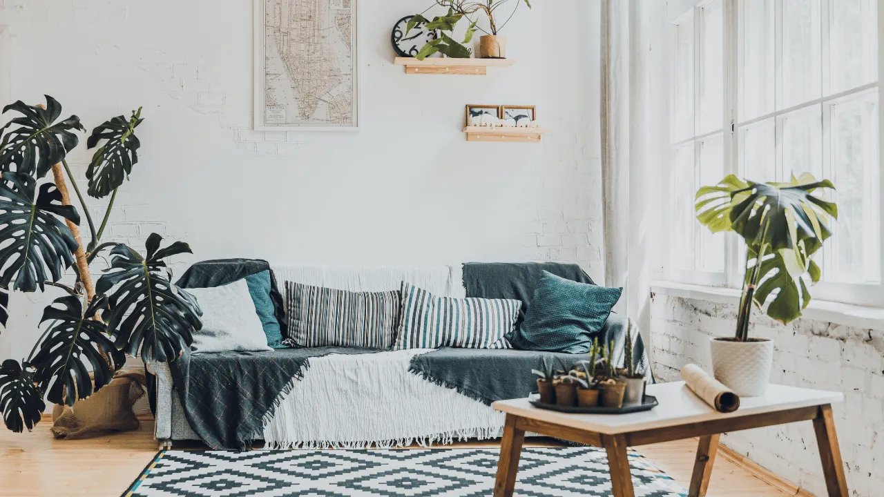 Finding housing in Ile de France in 2025