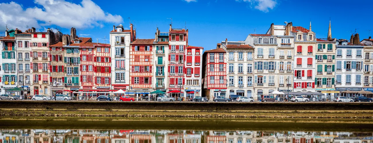 acheter un bien immobilier en France depuis l'étranger