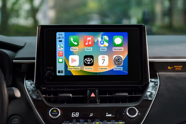 Apple CarPlay features