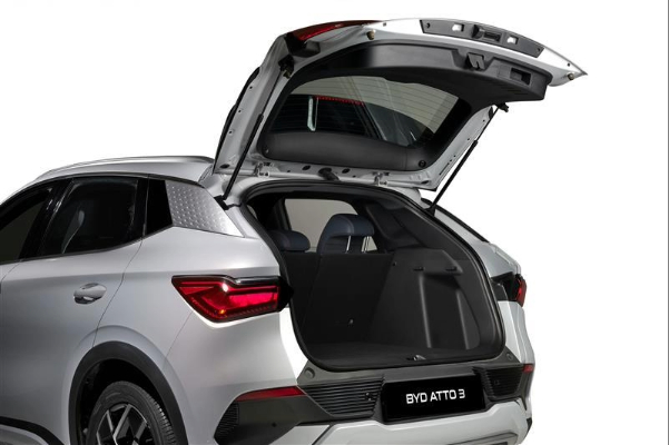 BYD Atto 3 cargo space