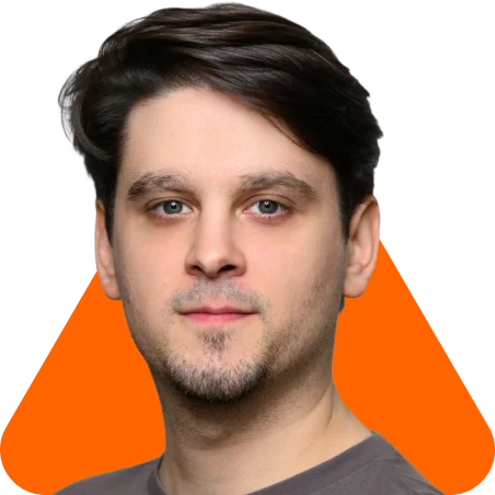 László Várady - Axoflow