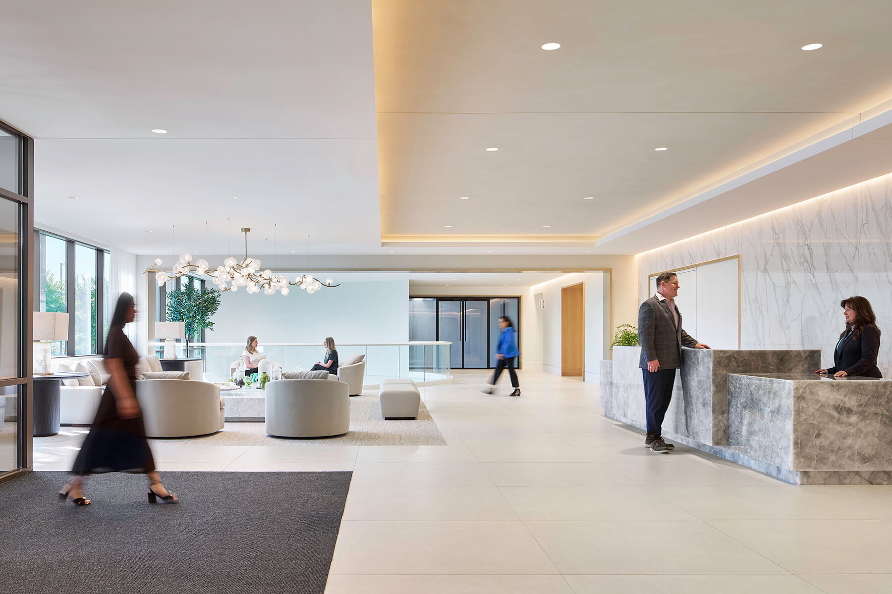 Photo of the lobby entrance showing a large open space and the reception area.