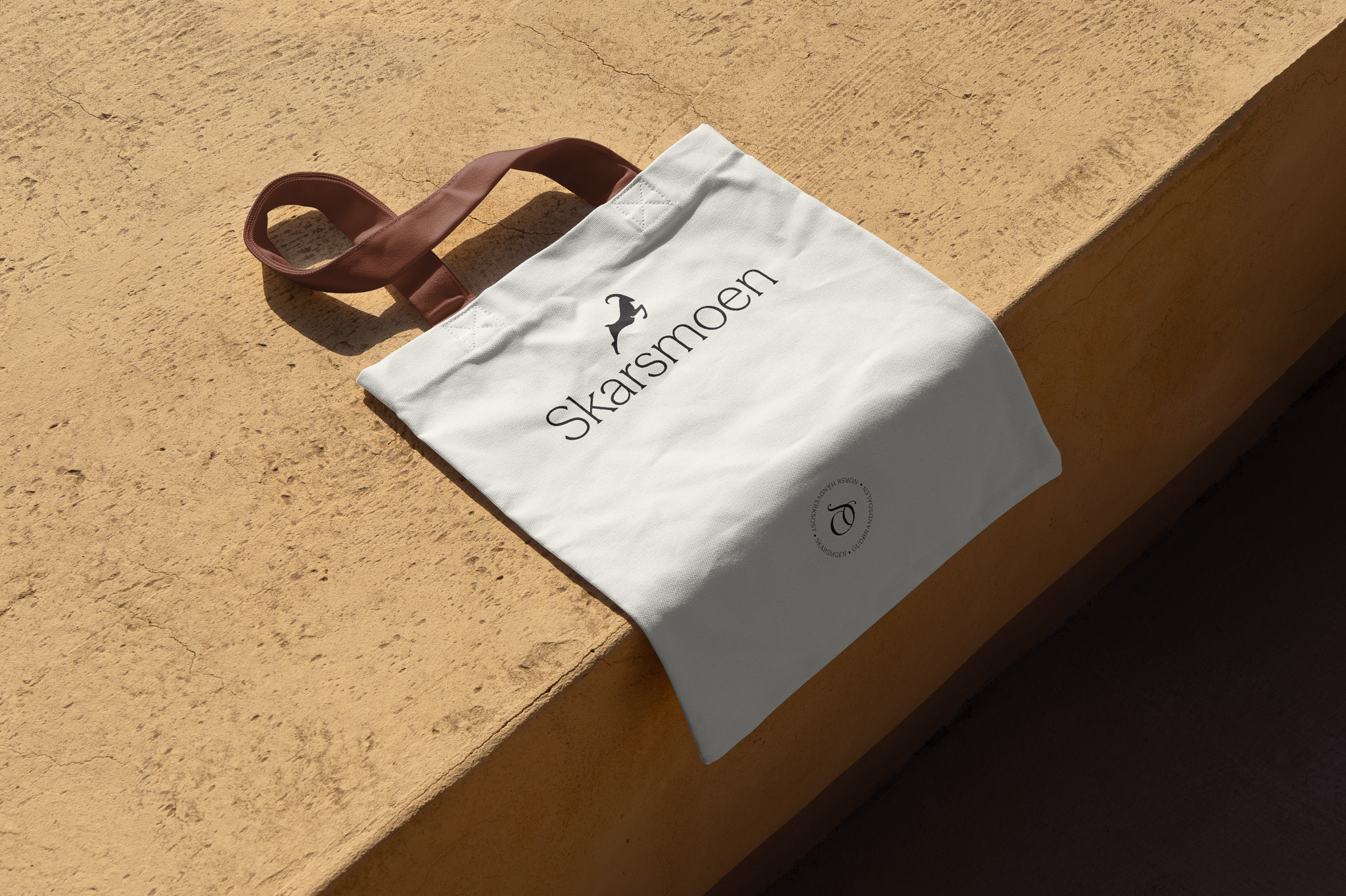 Handlenett med Skarsmoen logo
