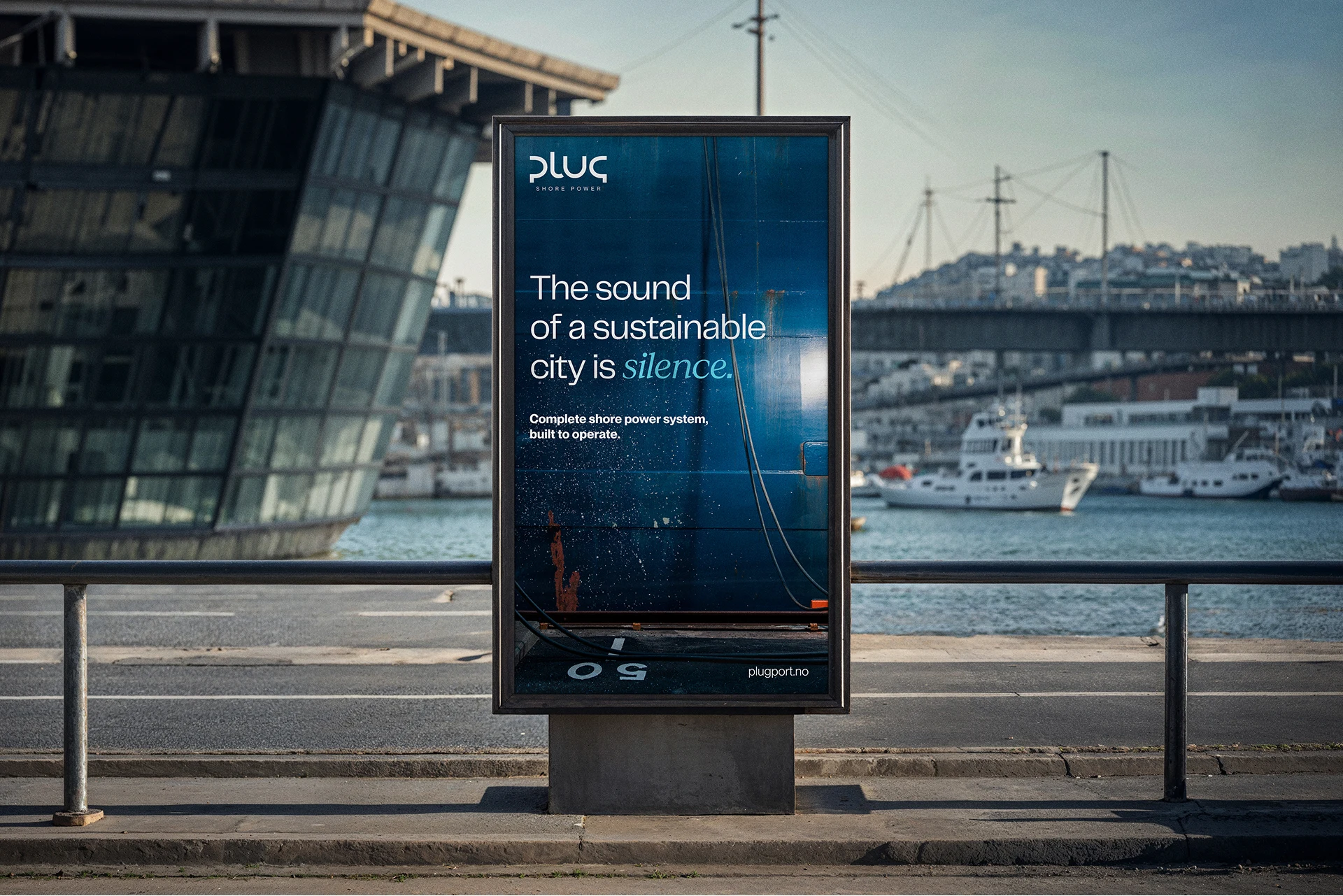 Plug poster at a port