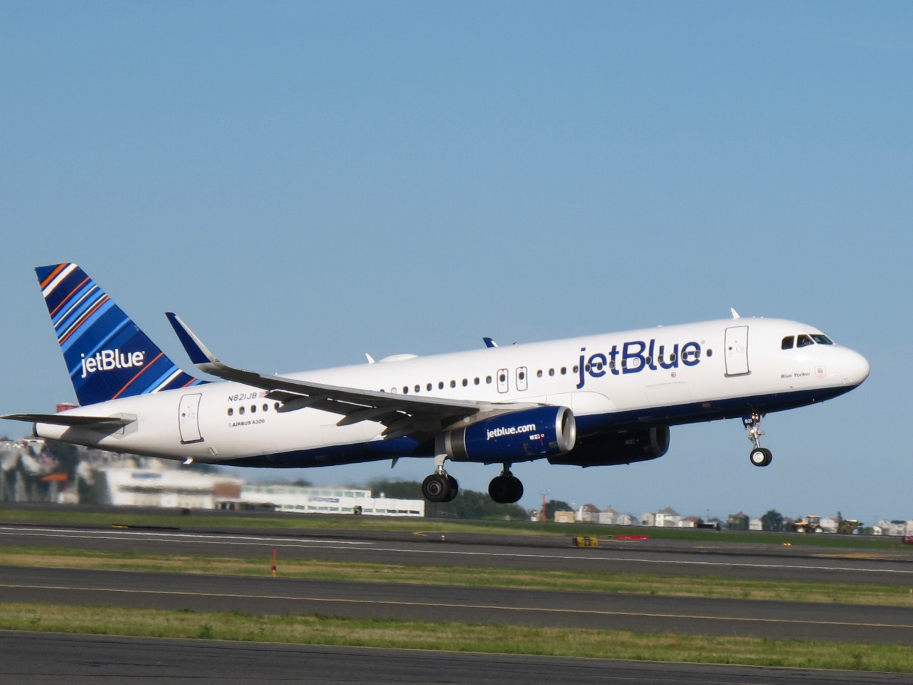 JetBlue Review: Still Worth Flying with?