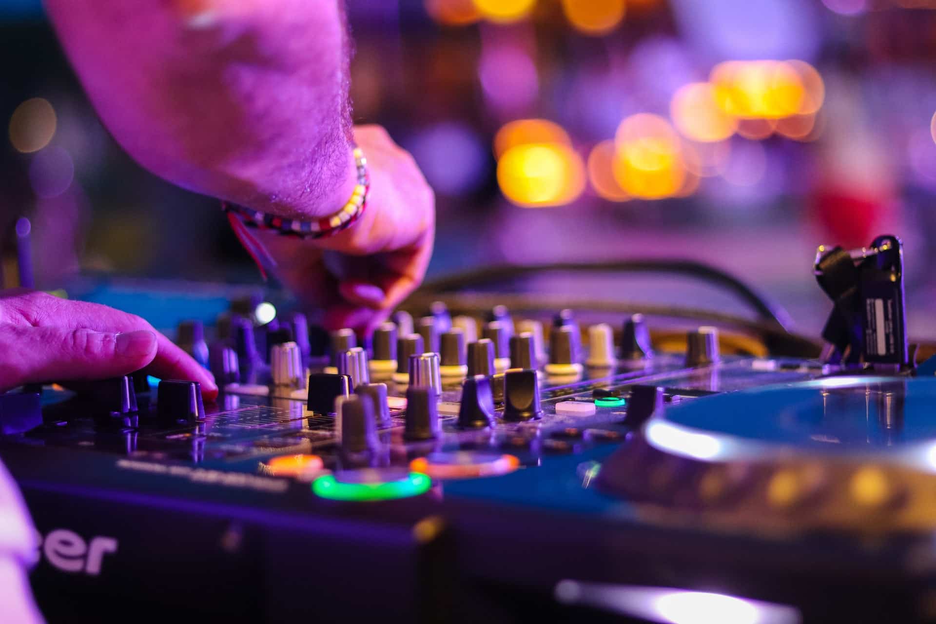 Full moon party Thailand djs
