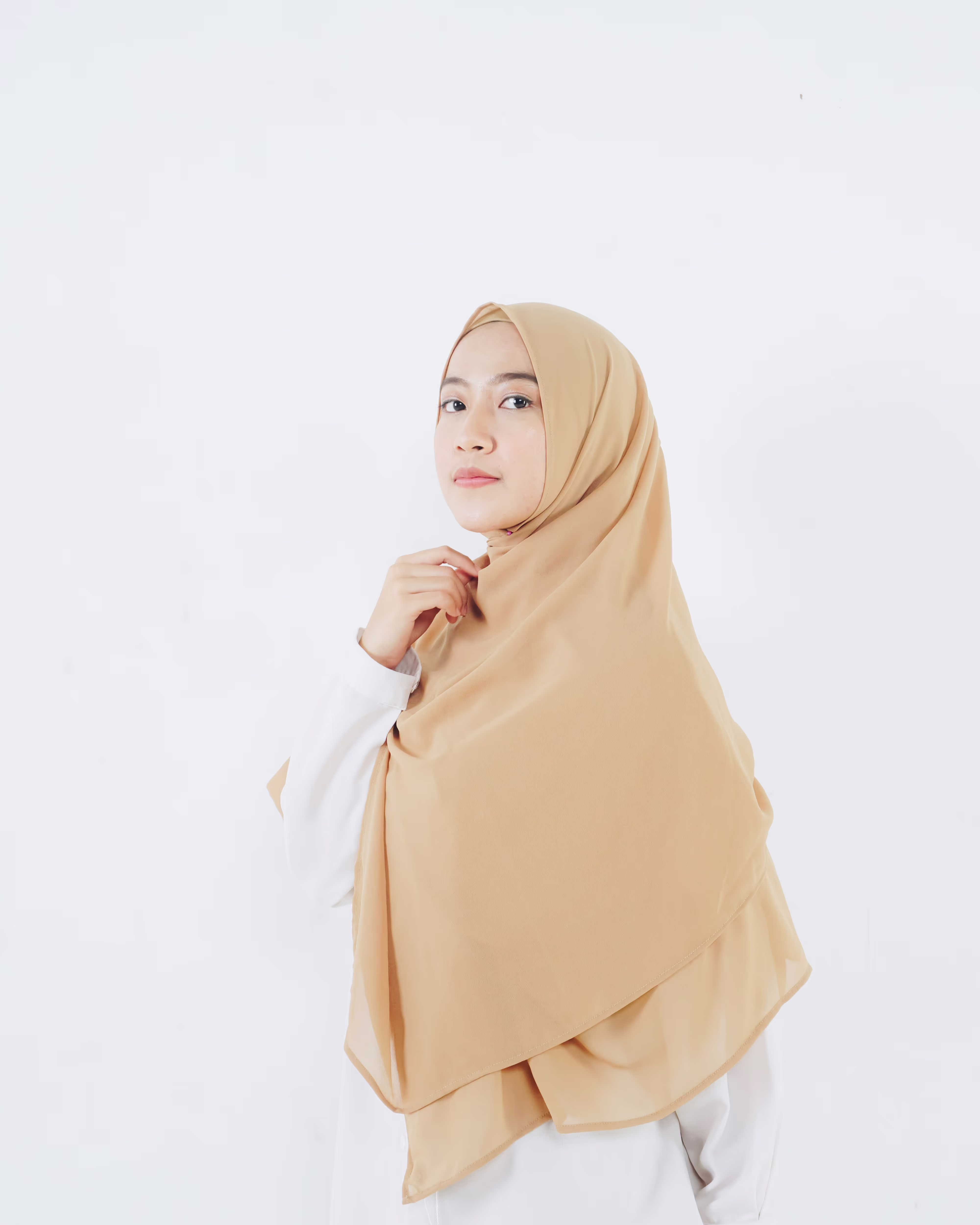 Muslim girl wearing hijab 