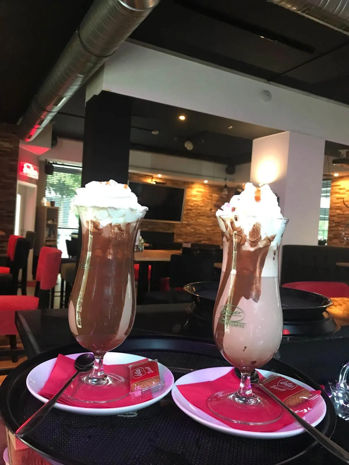 Café-Interieur im New Outlaw Berlin