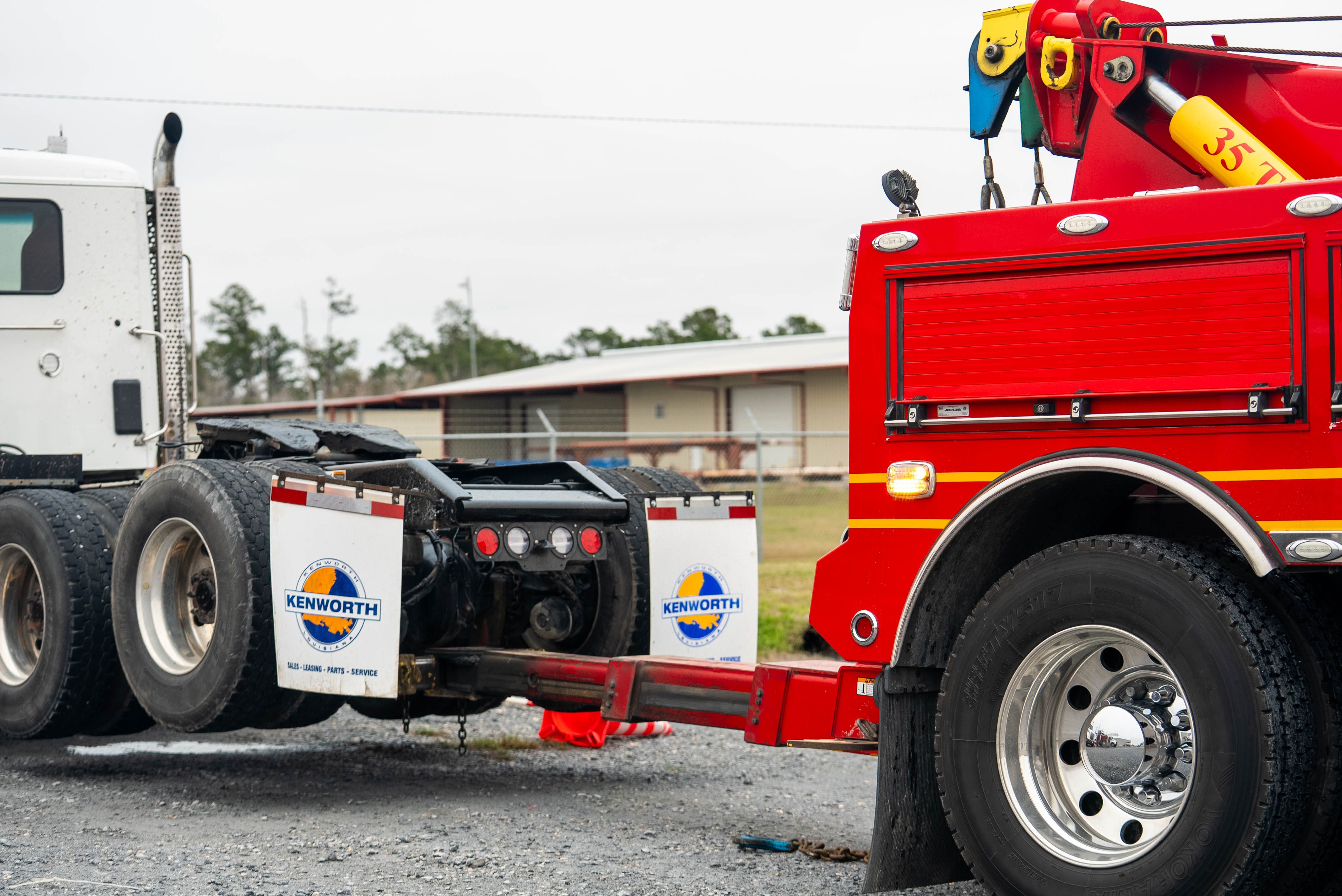 Top 5 Safety Tips If Your Truck Breaks Down on the Highway