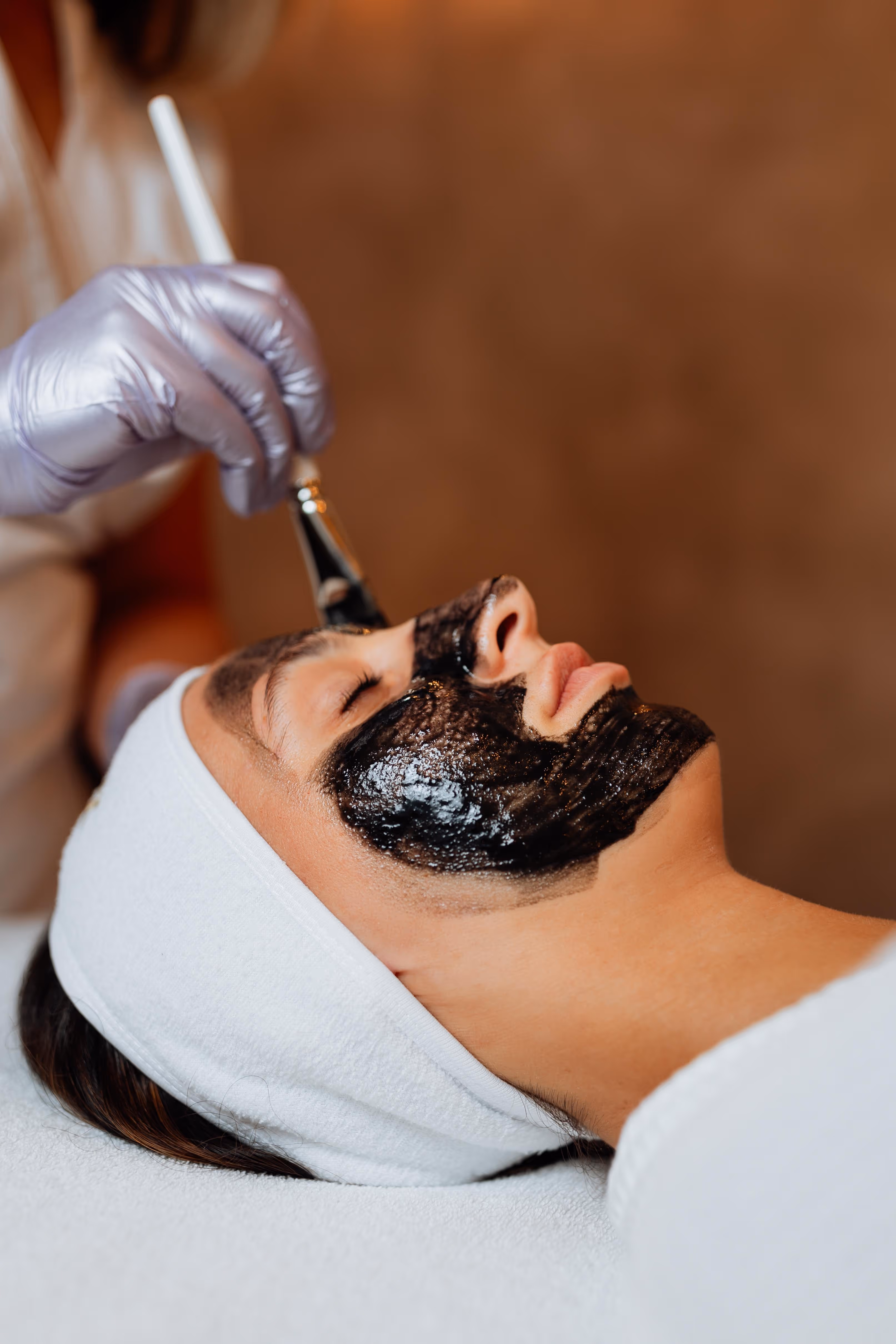 V-Carbon System - prvý protivráskový peeling s aktívnym karbónom