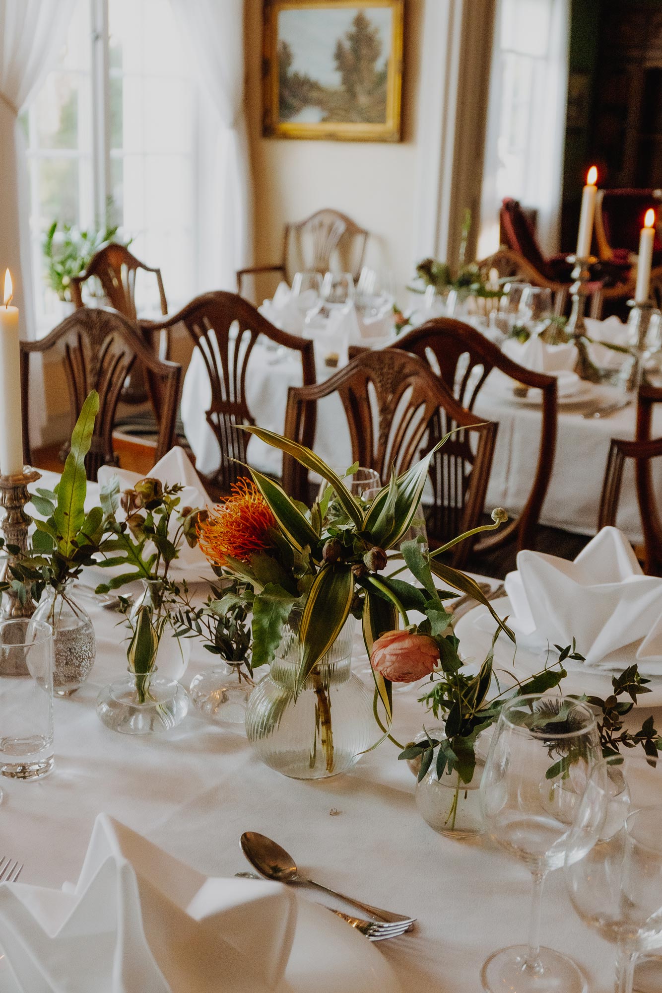 Bilde av dekket bord.