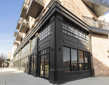 Photo rights - https://www.thestorefront.com/mag/neighborhood-guide-pop-up-stores-in-williamsburg-brooklyn-newyork/