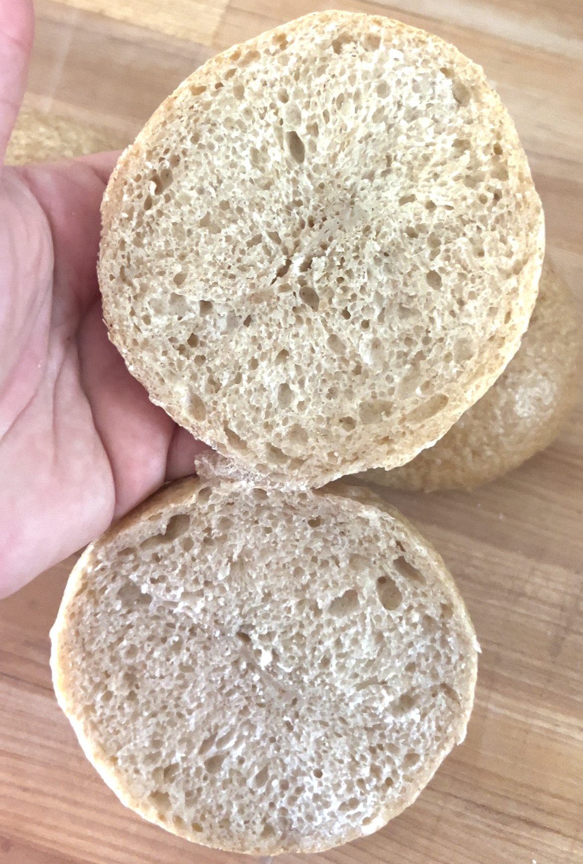 Finished einkorn hybrid bagels with toppings