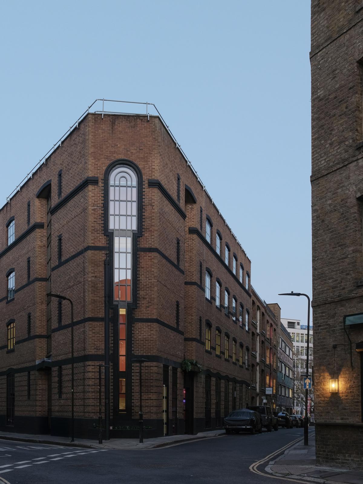 6-8 Luke Street — interior view of the workplace project by Spratley & Partners, Shoreditch, London
