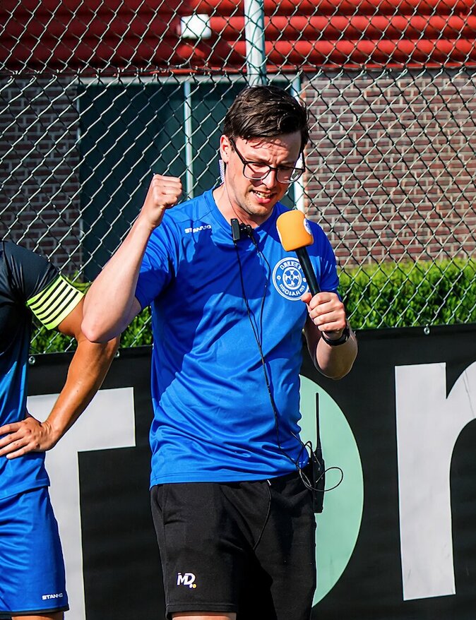 Meester Dennis